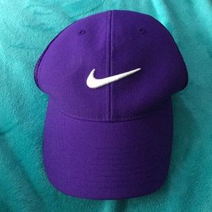 Purple Nike golf hat